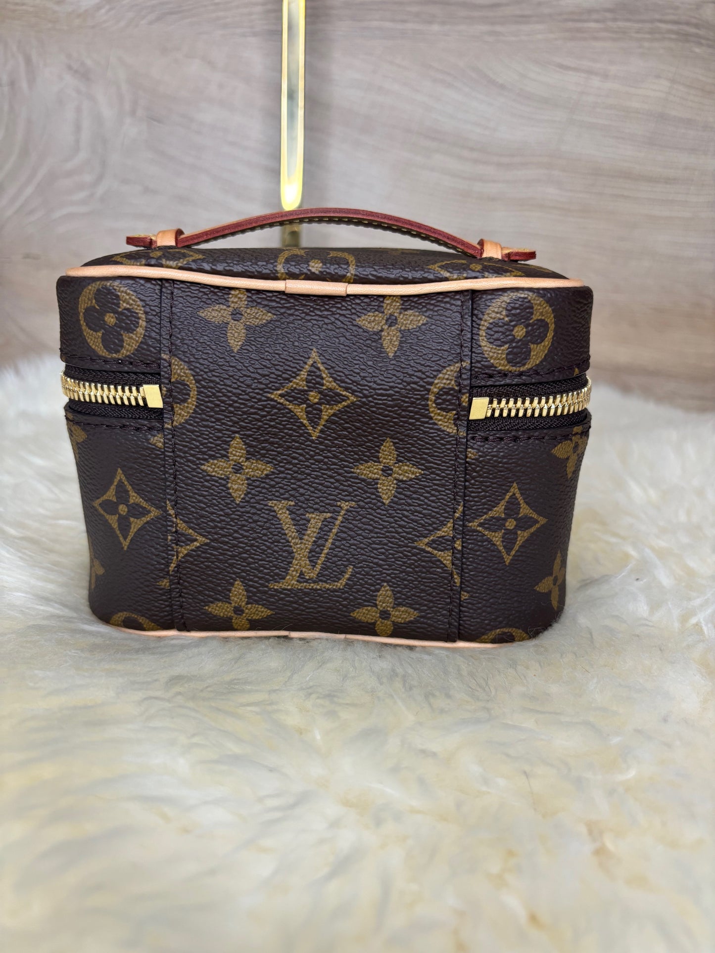 Louis Vuitton Nice Nano