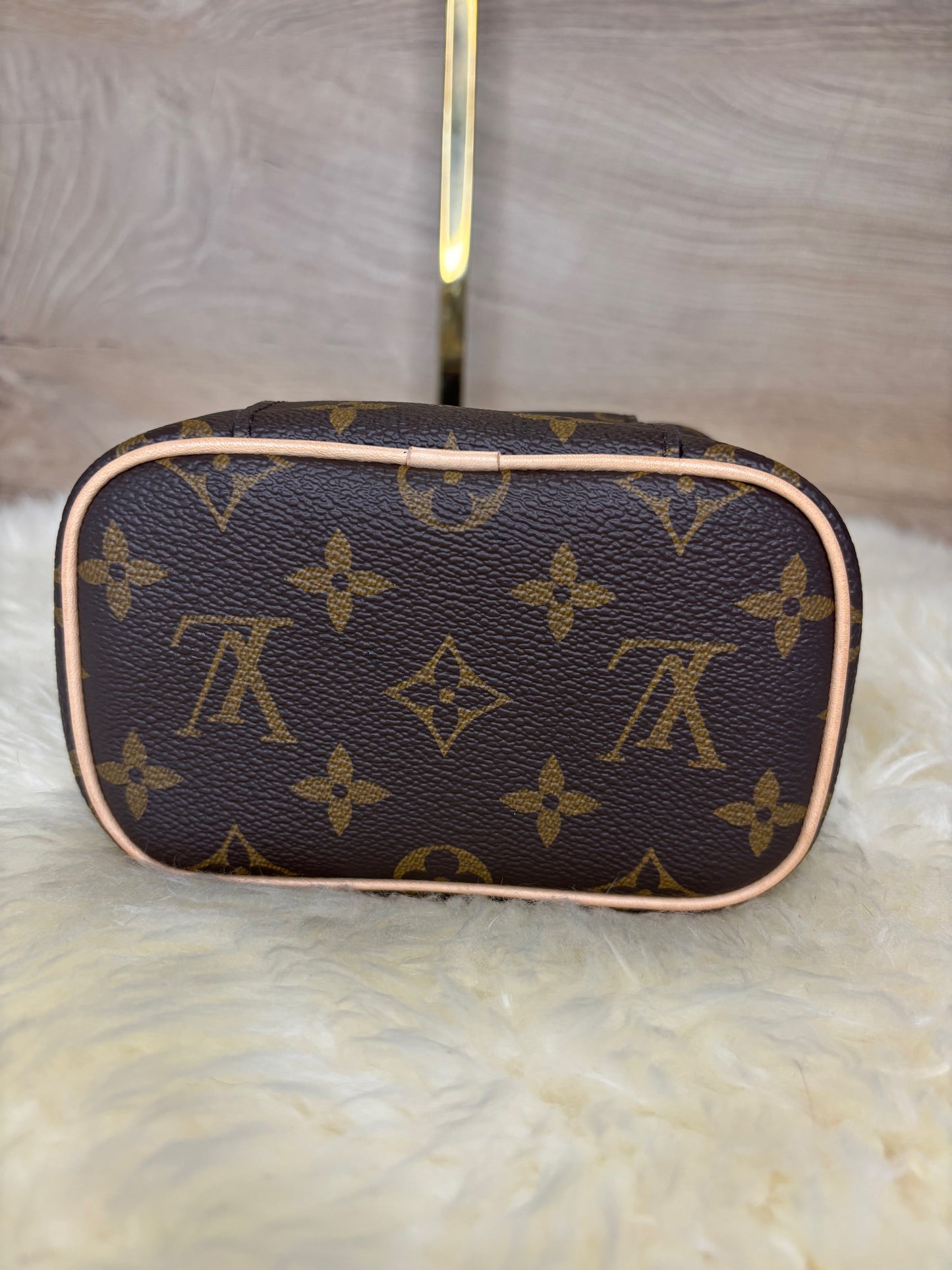 Louis Vuitton Nice Nano